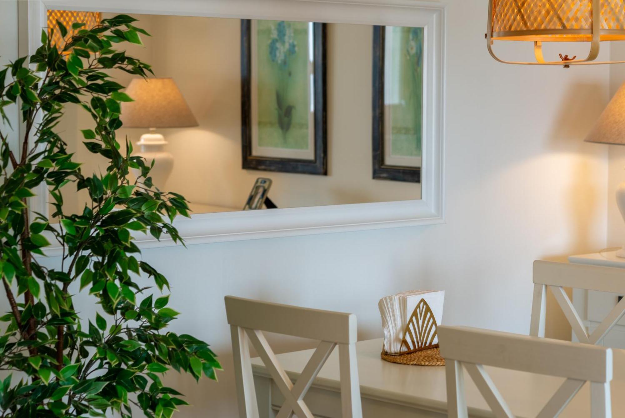 Duquesa Port Retreat Appartement Manilva Buitenkant foto